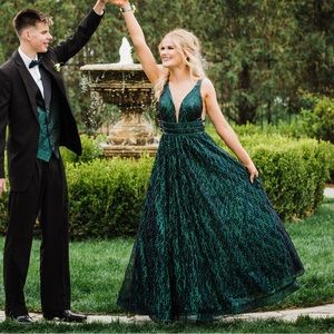 2019 prom dress for sale!